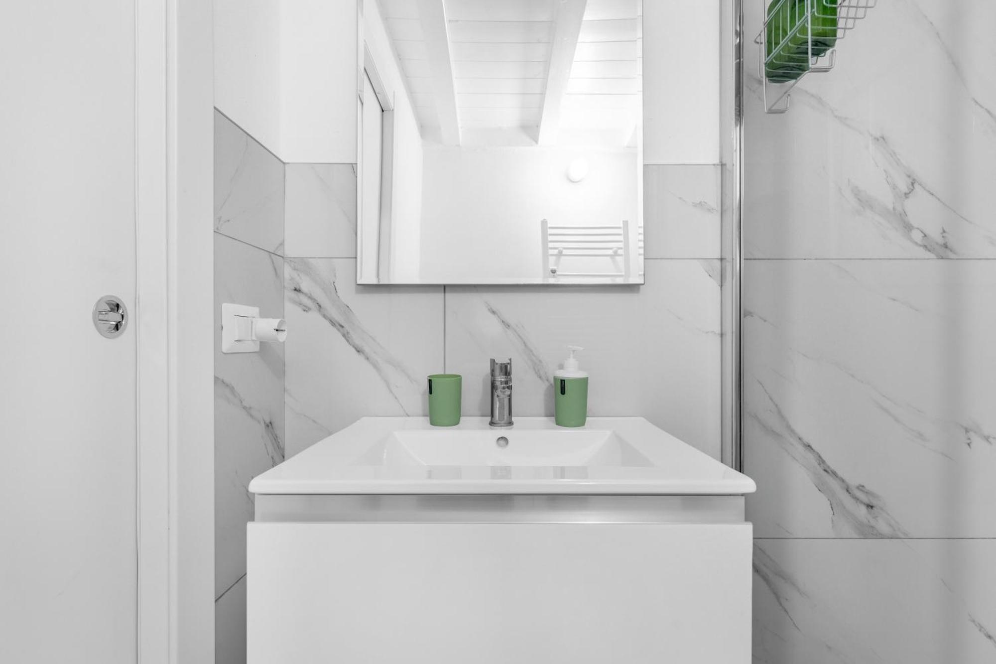 Appartement Design-m2 Moscova-centrale Fs-wifi-netflix *